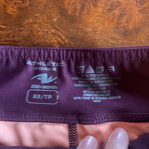 Athletic Works Shorts - Picture 3 of 3